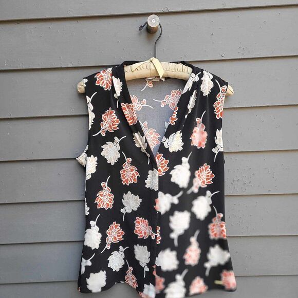 Calvin Klein Sleeveless Black Red White Floral Top size Medium - Picture 9 of 12